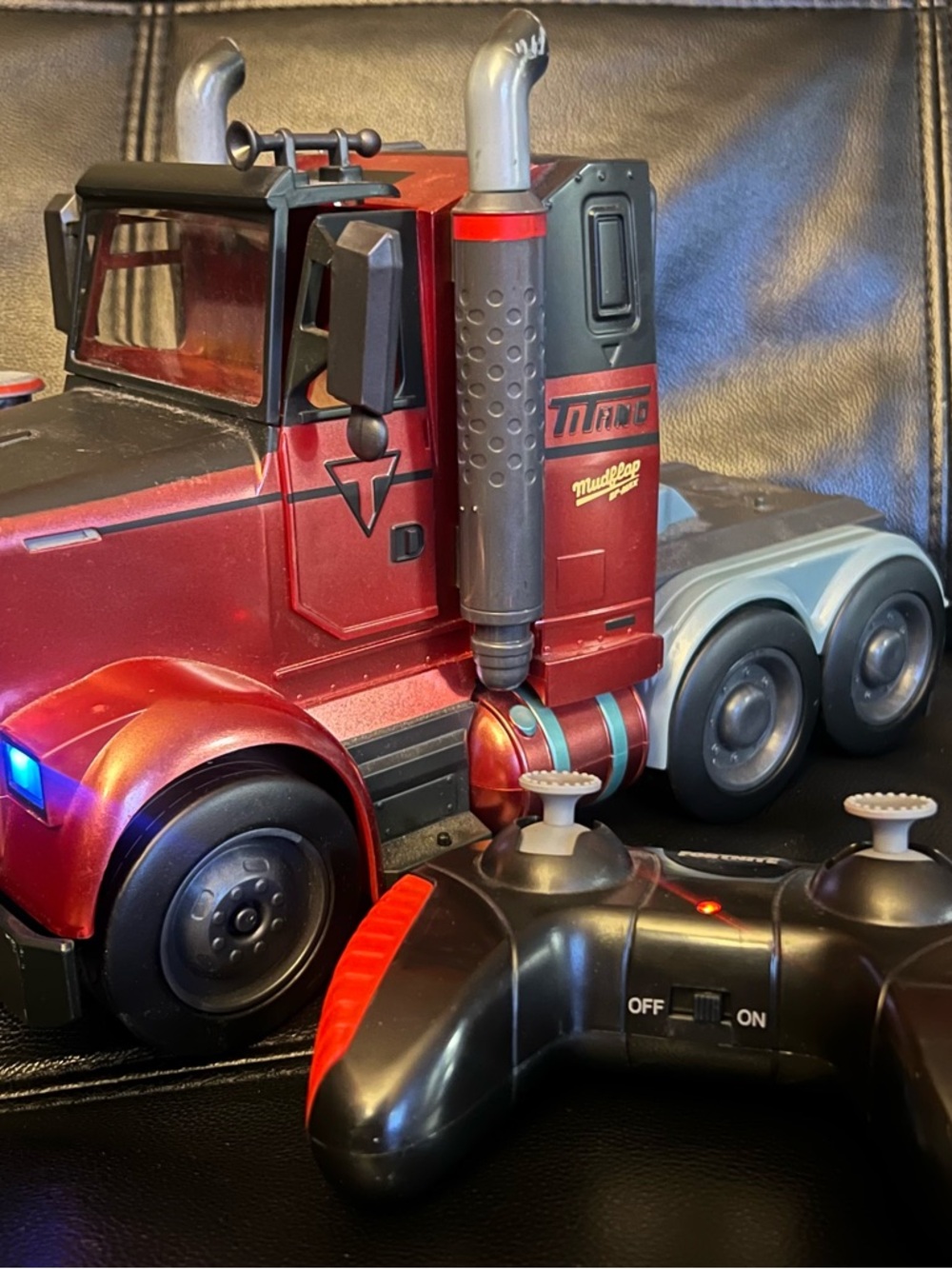Fortnite Vehicle Remote Control Mudflap, Electronic Vehicle with Figure- Used.